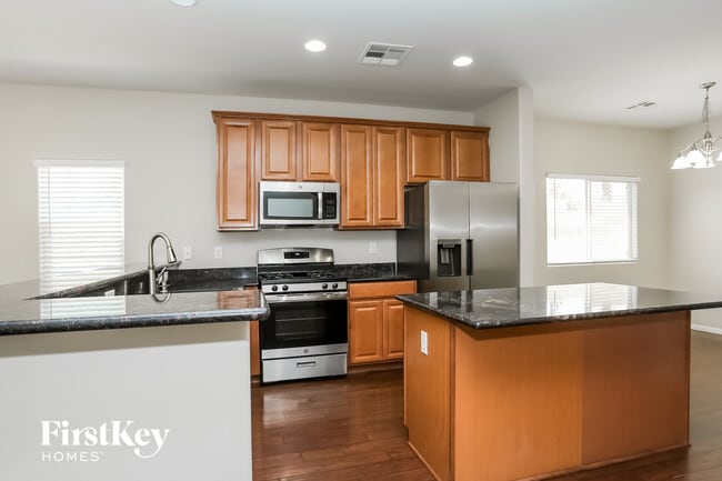 Photo - 7600 Scarlet Tapestry Ct