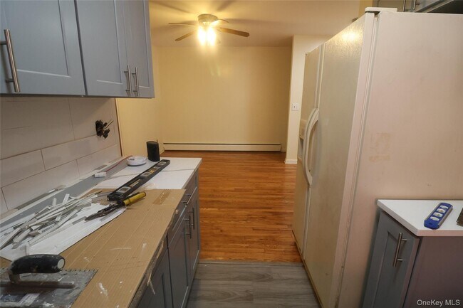 Photo - 3834 Amundson Ave