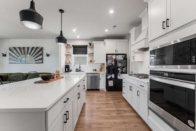 Photo - Luxury 4BR Home with Private Backyard, Pergola & Resort-Style Amenities