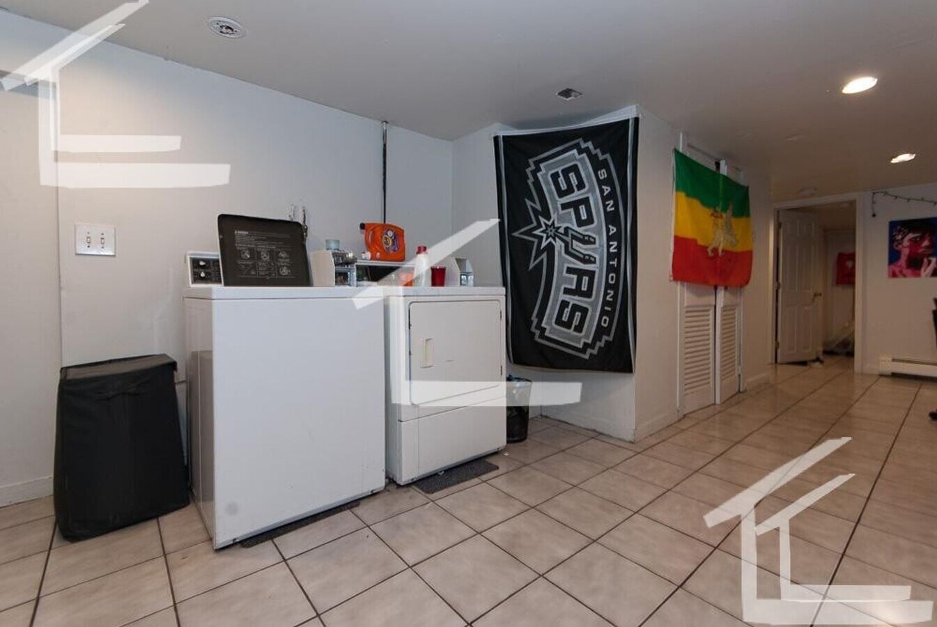 Photo - Charming 5 Bedroom-No Broker Fee