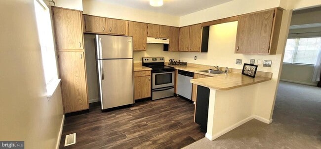 Building Photo - 634 Glynlee Ct Rental