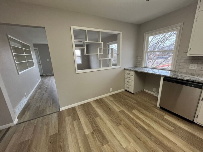 Photo - 311 6th St S Unit #B