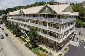 4th Street Apartments - 4th Street Apartments