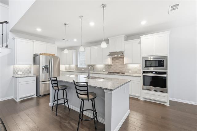 Photo - 1708 Bird Cherry Ln