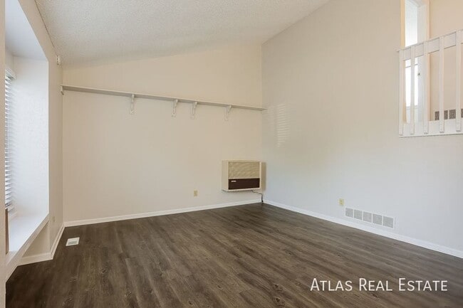 Photo - 2760 S Sedalia St