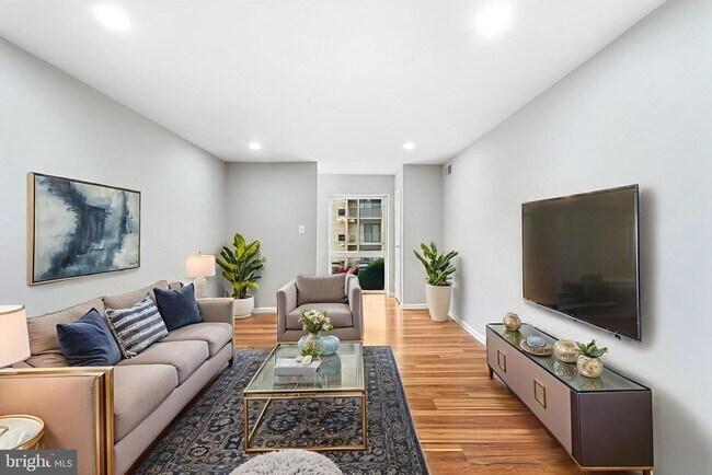 Photo - 6155 Edsall Rd Unit B