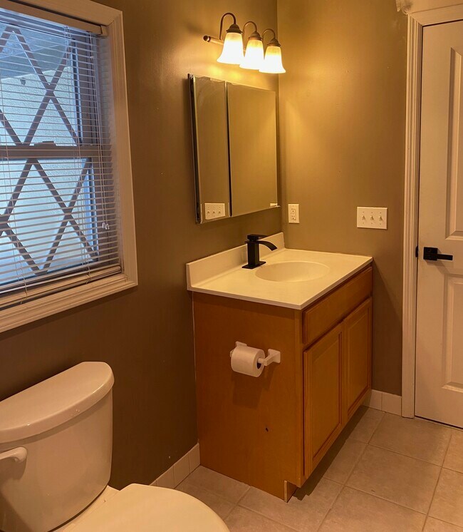 Photo - 23 W Shore Trl Unit Apt #5