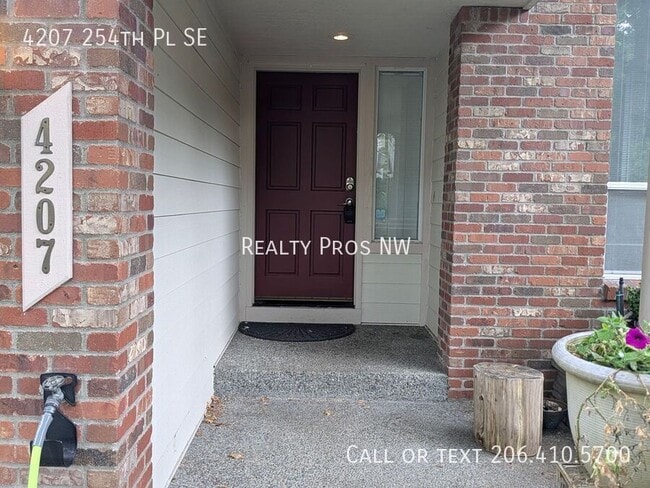 Photo - 4207 254th Pl SE