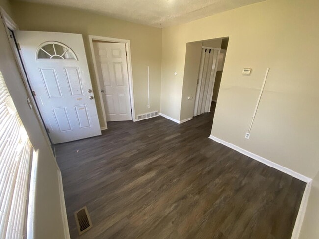 Photo - Pack Your Bags! This Updated Warren Rental is 100% Move-In Ready
OWNER SPECIAL- 1 month FREE