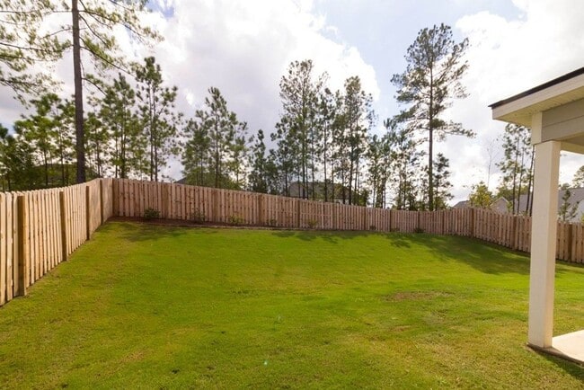 Photo - 708 Tree Top Trl