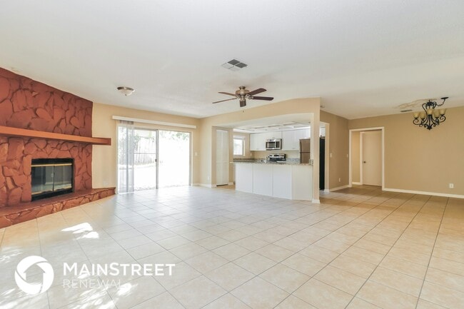 Photo - 37 Harbor Oaks Cir