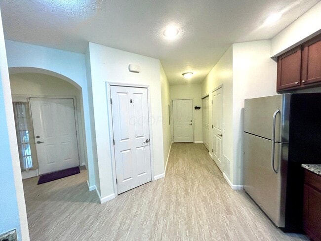 Photo - 6120 Sowerby Ln