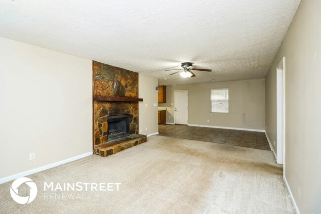 Photo - 5850 Bearing Way