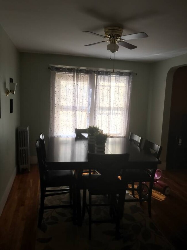 Photo - 84 Endicott St Unit 2nd Floor