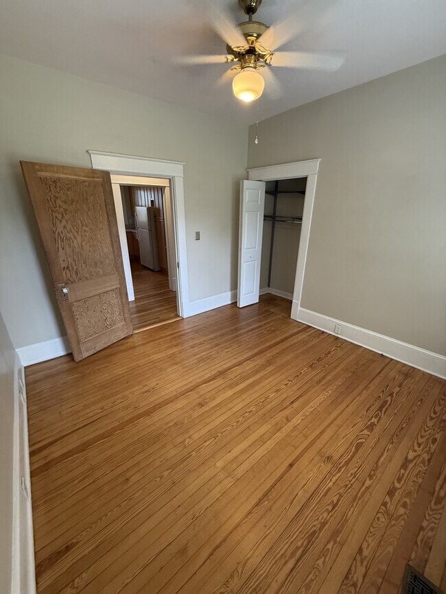 Photo - Single Family Home w/ 2 Bedroom, 1 Bath at the fairgrounds!