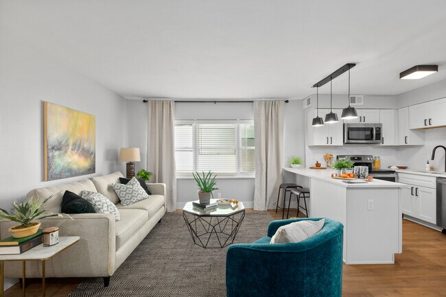 Photo - The Square on Delmar