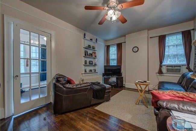 Photo - 506 S Lee St Unit B
