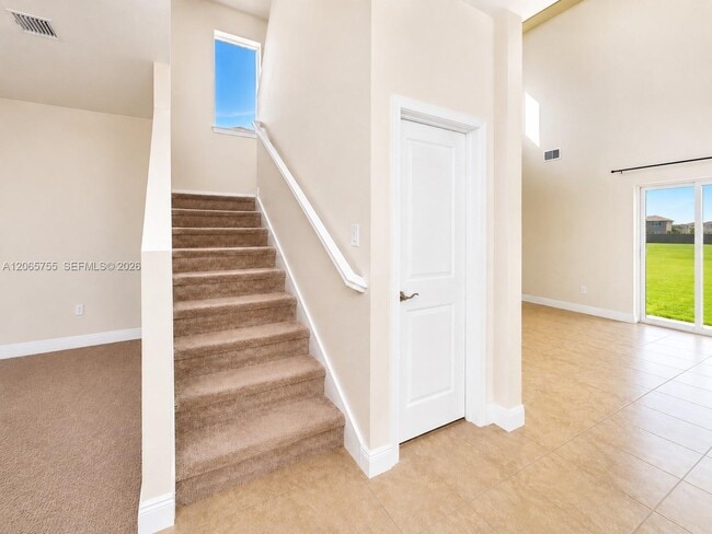 Photo - 10976 SW Tessili Wy