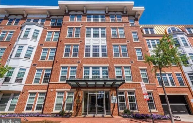Photo - 1451 Belmont St NW Unidad 320