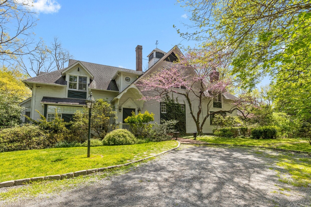Photo - 101 Milton Rd (Rye, NY)