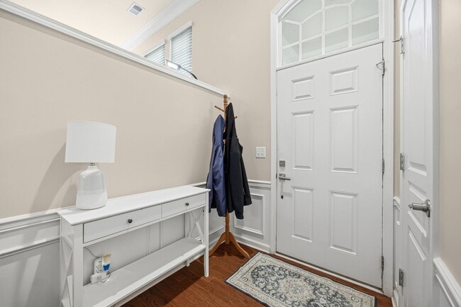 Photo - Extremely well-maintained 3-bedroom, 3.5 bath townhome in Baxter Village!