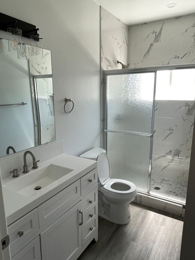 Photo - 2804-2806 W Grand Ave Unit 2806