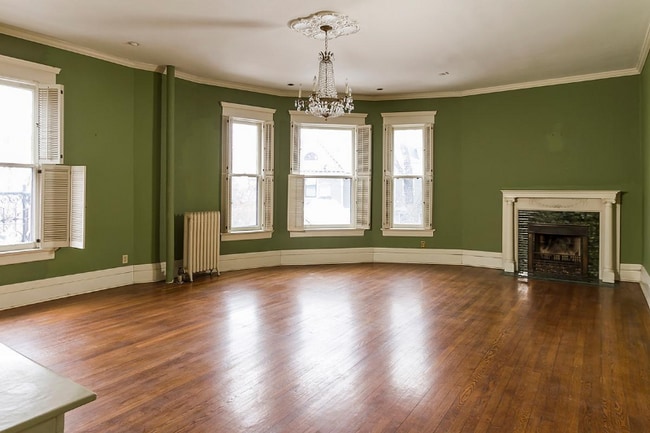 Photo - 11 S Summit Ct Unit 11