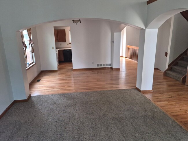 Photo - Beautifully Updated 3BR/2.5BA Home in Longmont – Move Right In!