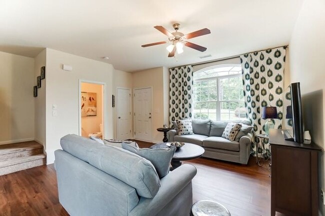 Photo - $500 Off First Full Months Rent