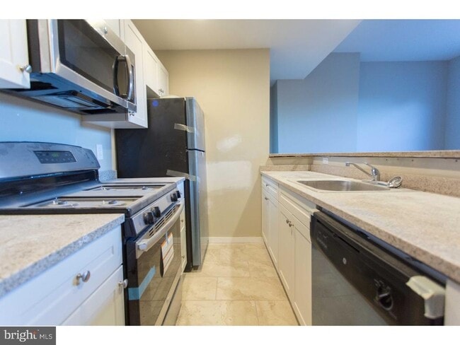 Photo - 413 S 11th St Unit 2