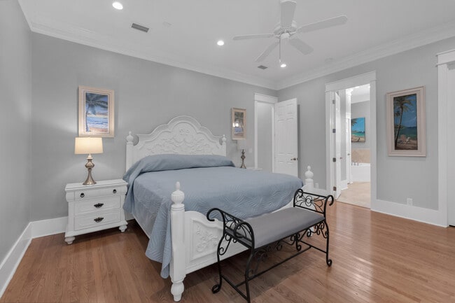 Photo - 18 Beach Bike Way