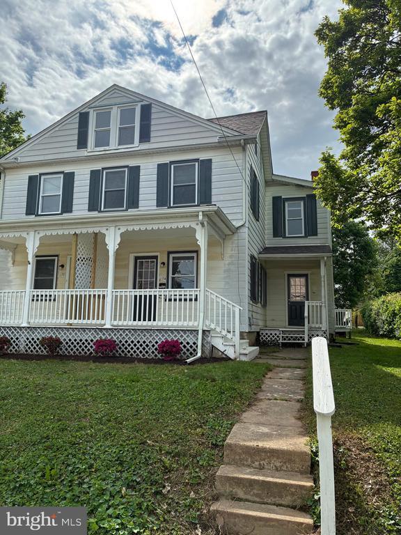 Photo - 134 N 3rd St House