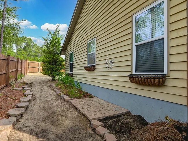 Photo - 107 Westpointe Ct Unit B