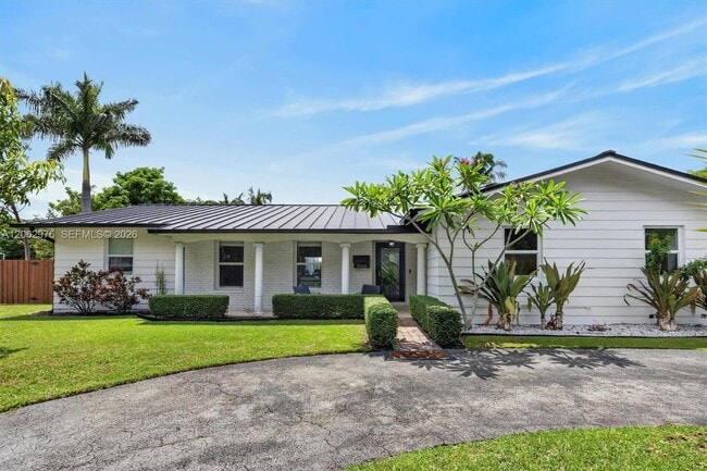 Photo - 16840 SW 87th Ave