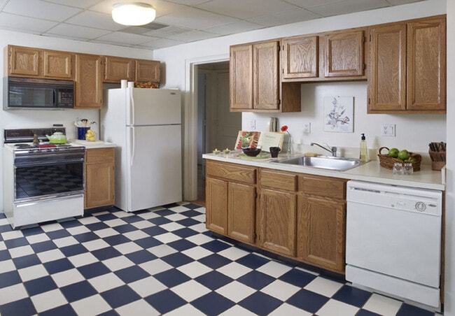 Photo - McCallum Apartments