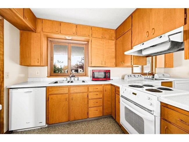 Photo - 309 SE 3rd Ave