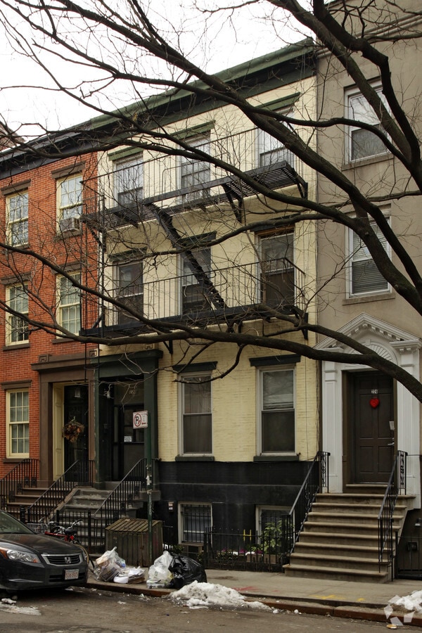 228 East 5th Street - 228 East 5th Street Apartamentos