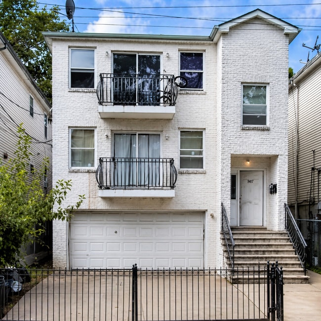 807 S 14th St Unit 1