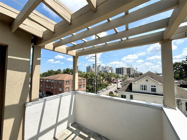 Building Photo - 2402 Morgan St Unit A Rental