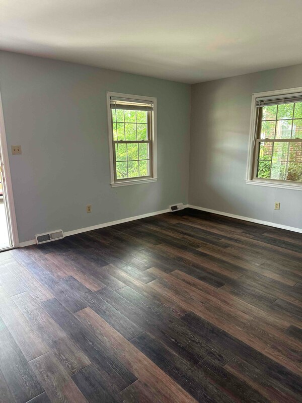 Photo - 1310 Queens Rd