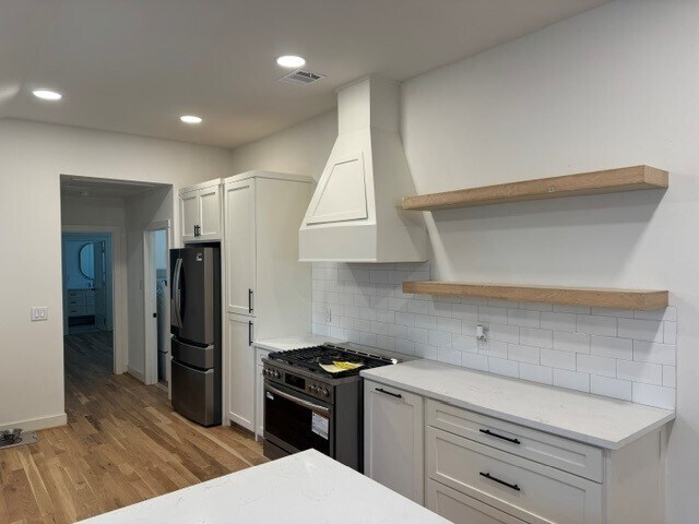 Photo - 4216 Julian St