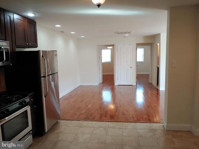 Photo - 1749 W Passyunk Ave