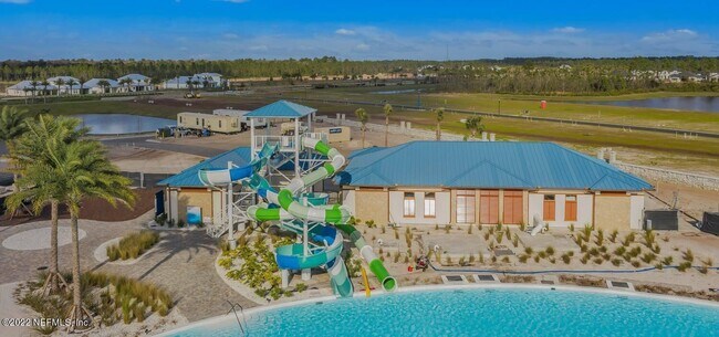 Photo - 472 Boracay Cir