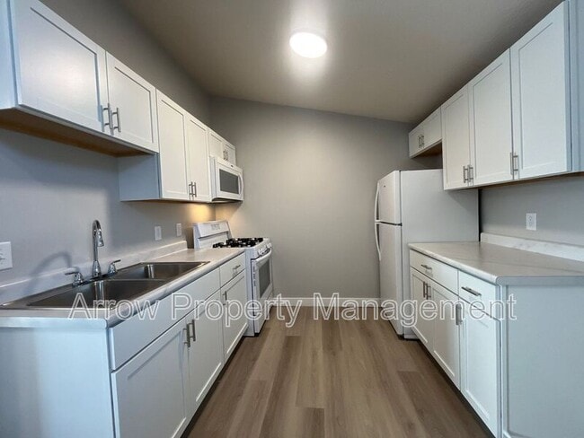 Photo - 877 N 26th St Unit 301