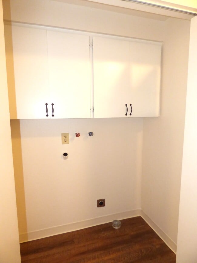 Photo - Springwood Terrace Apartments