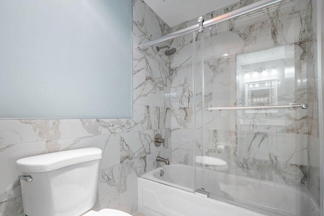 Photo - 1740 NW 19th Terrace Unidad 204