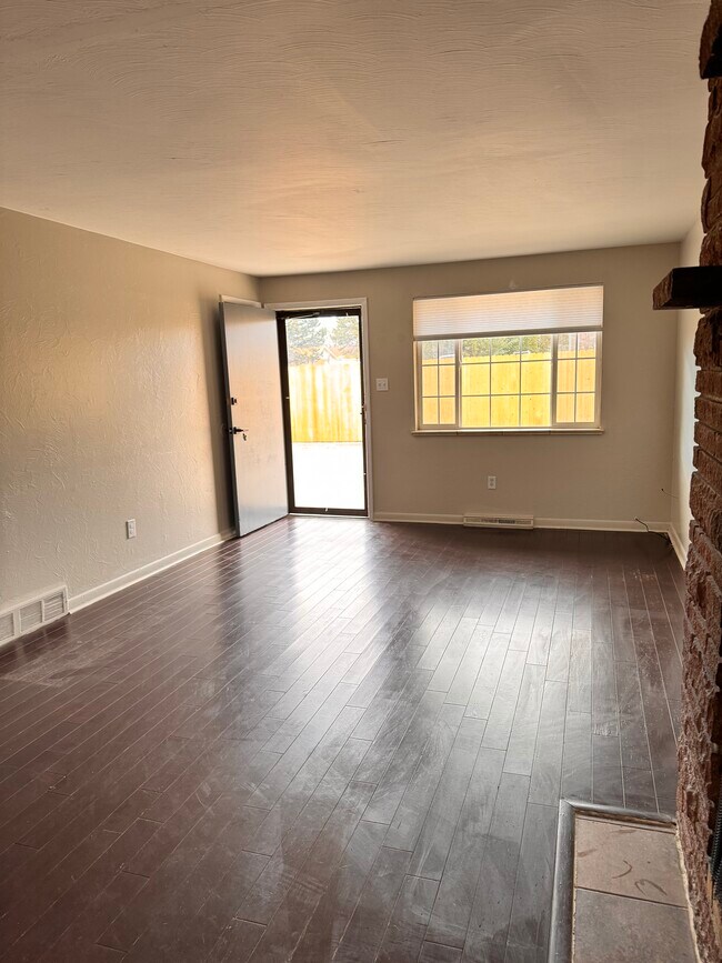 Photo - 10221 W 59th Pl