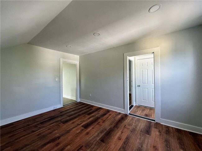 52 Erastus St Unit 3
