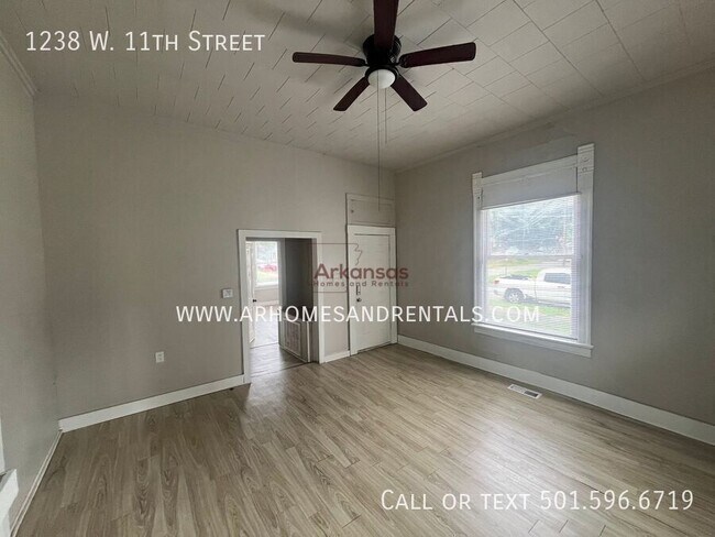 Photo - 1238 W 11th St