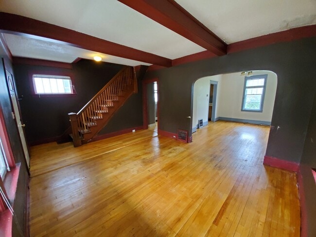 Photo - AVAILABLE AUGUST - Welcoming 3 Bed 1 Bath